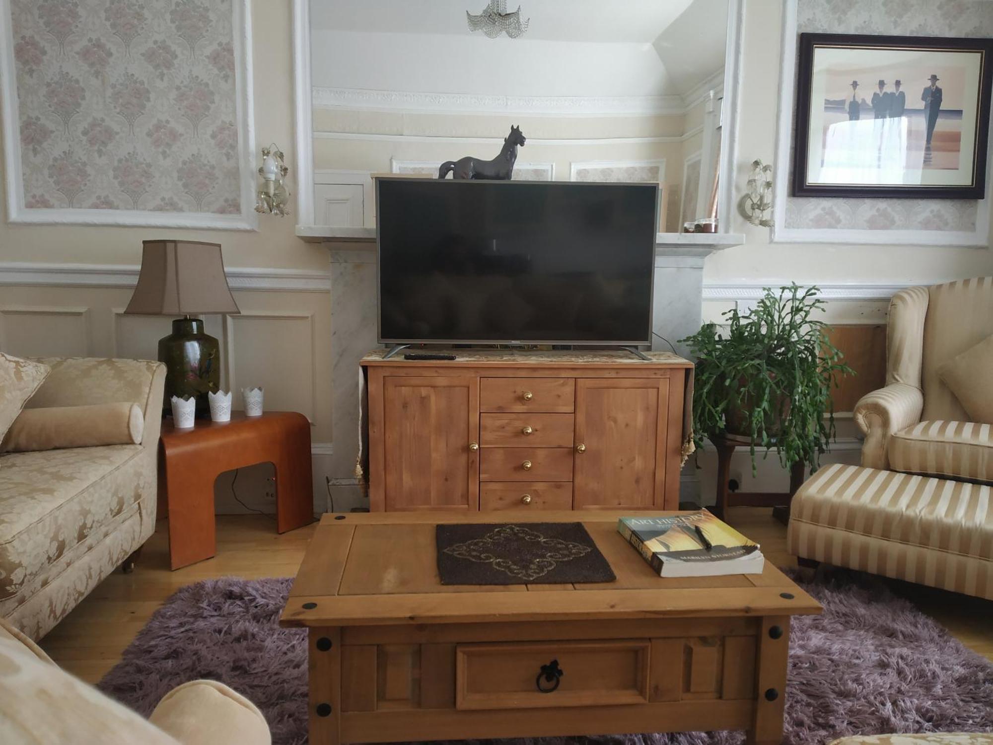 Busby Apartments Glasgow Phòng bức ảnh