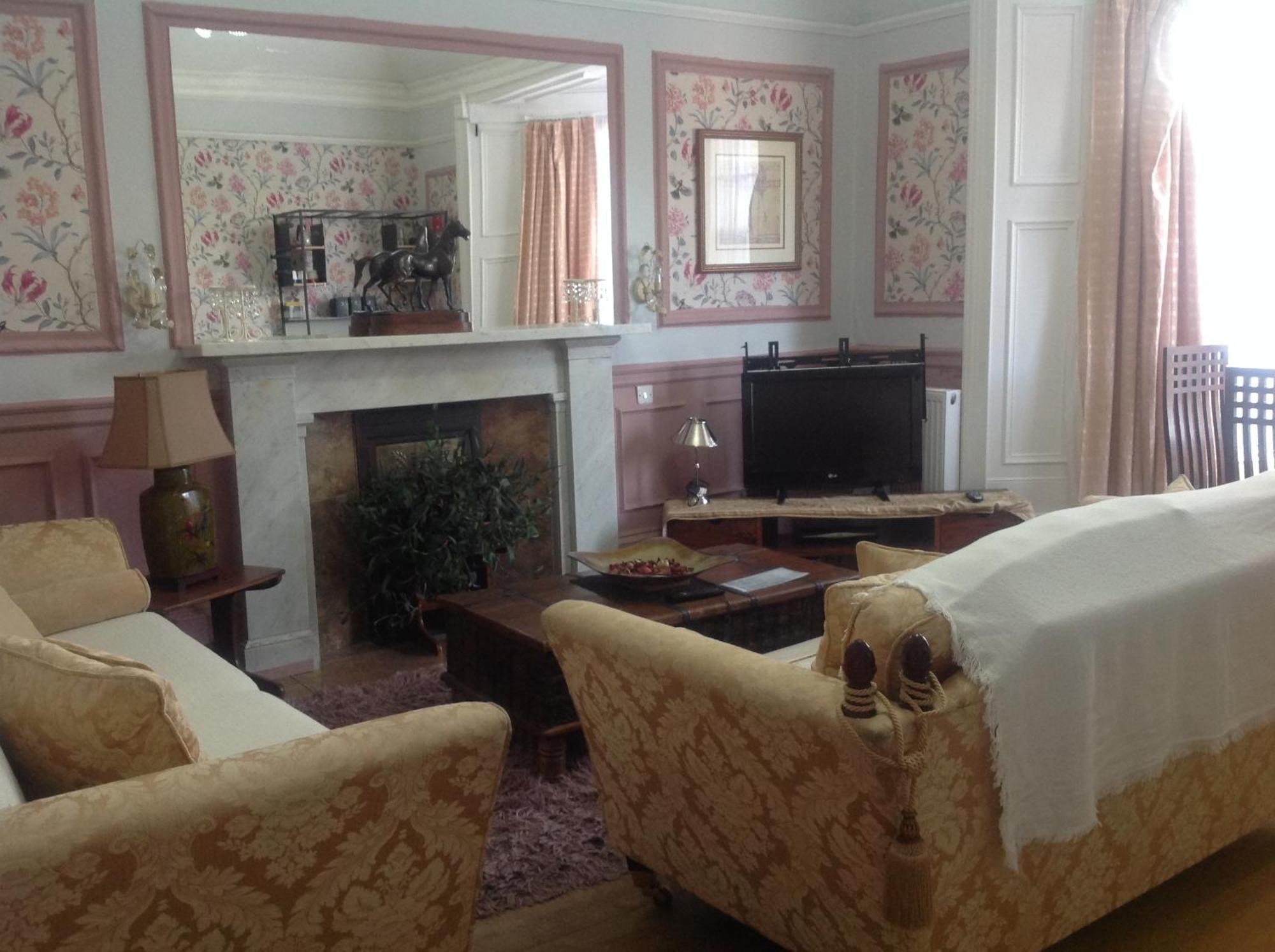 Busby Apartments Glasgow Ngoại thất bức ảnh