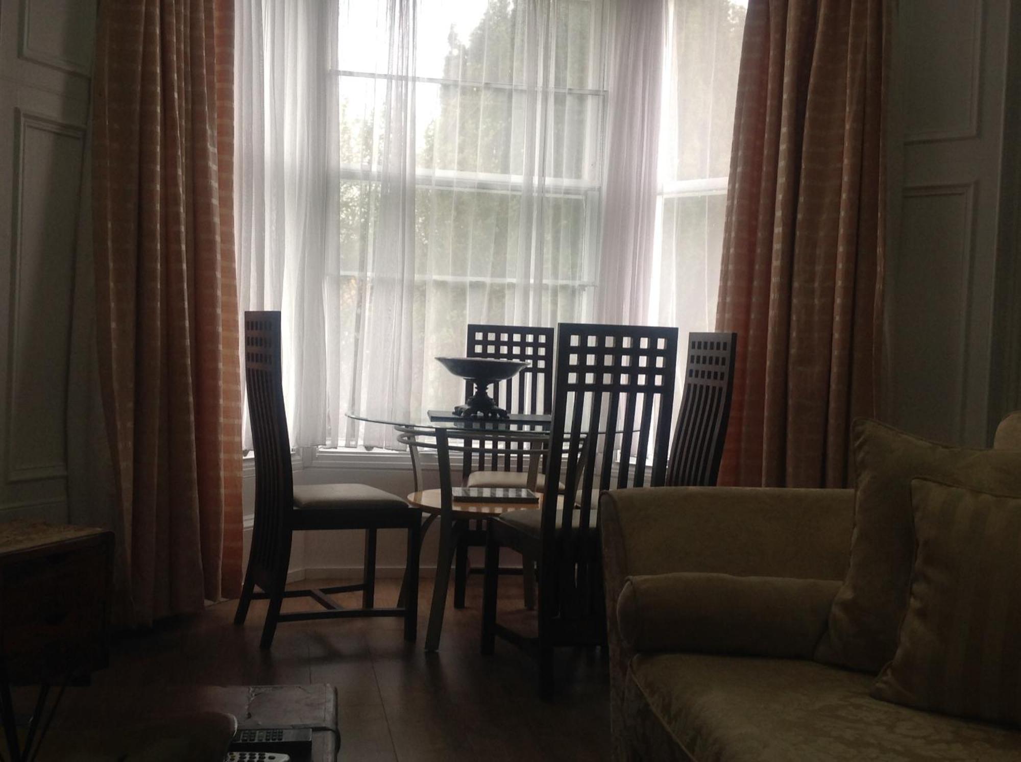 Busby Apartments Glasgow Ngoại thất bức ảnh